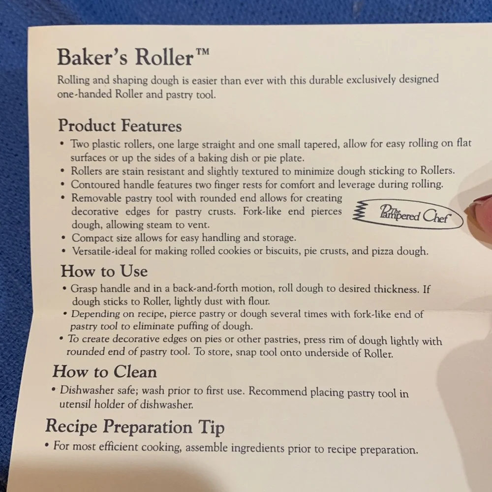 Pampered Chef Baker's Roller with White and Black Design